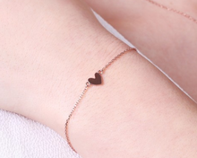 Load image into Gallery viewer, Lisa Angel- Shiny Heart Bracelet In Rose Gold
