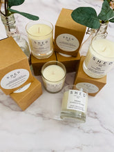 Load image into Gallery viewer, Shed Soy Candles- HOMME - BERGAMOT, PATCHOULI &amp; CEDARWOOD
