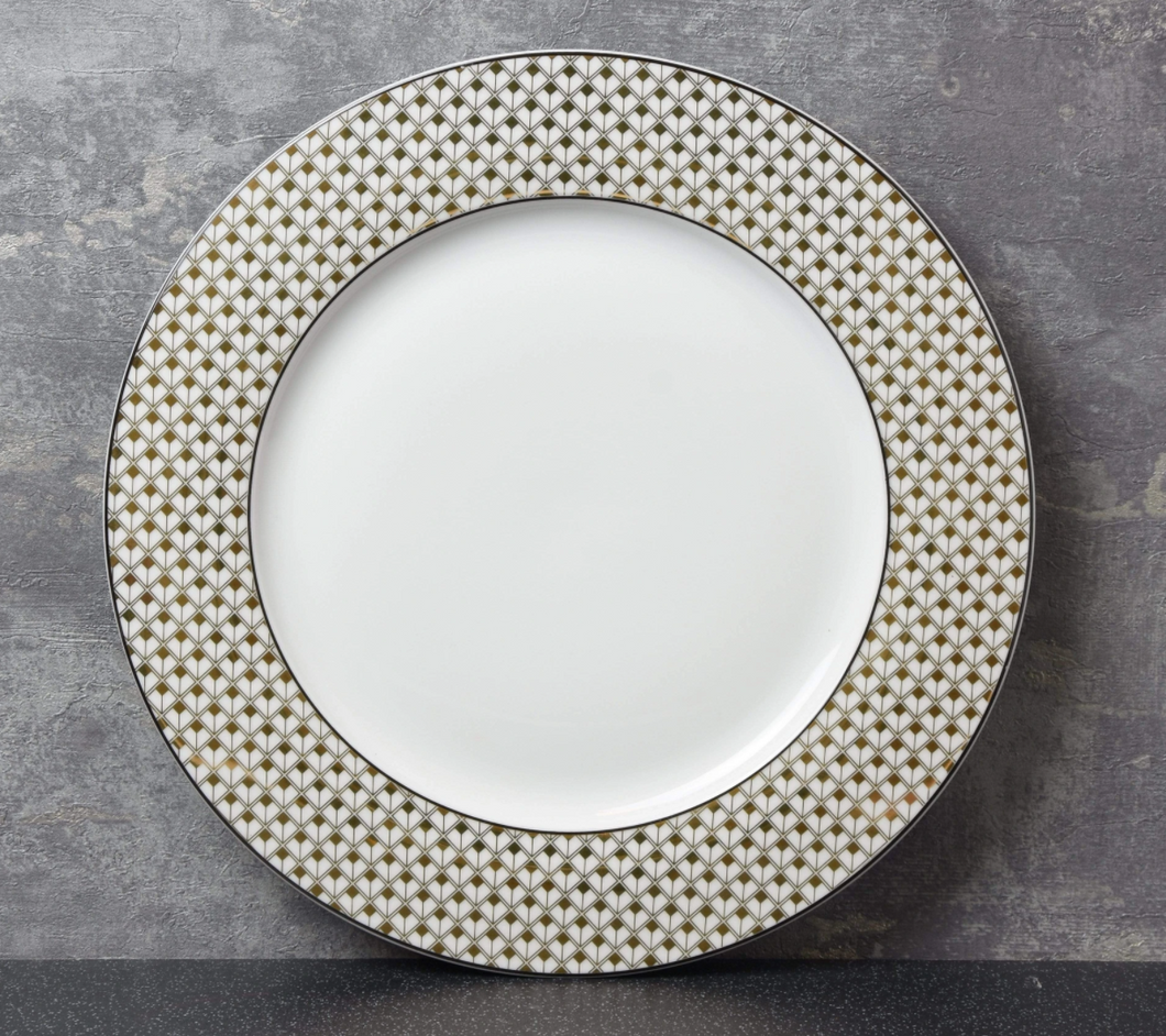 Art Deco Collection: Black and Gold Dinner Plate With Square Detail